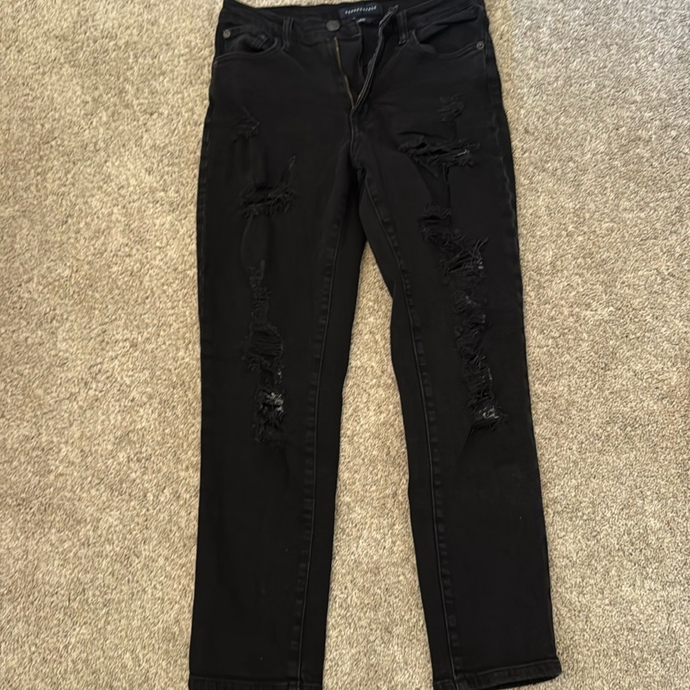 American Eagle Black jeans with holes in front